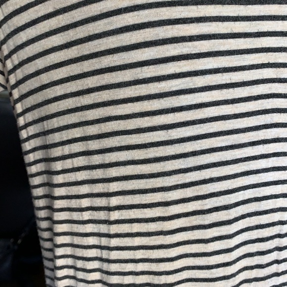 Olivia Rae New York Gray Stripe Dress size large - Picture 3 of 4